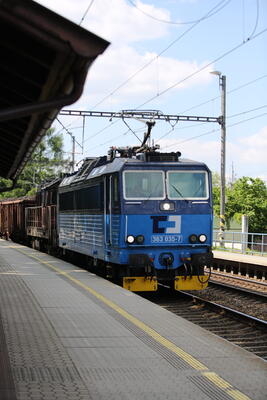 LH5 5612